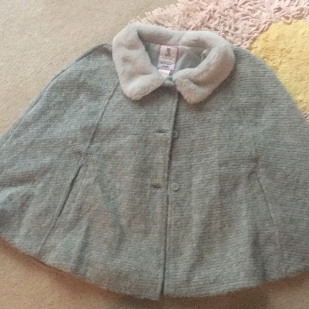 Gymboree Lined cape with fur collar